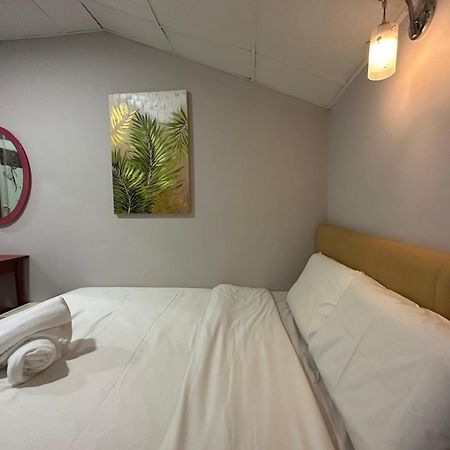 Dingdong Homes Hotel Kuala Lumpur Exterior photo